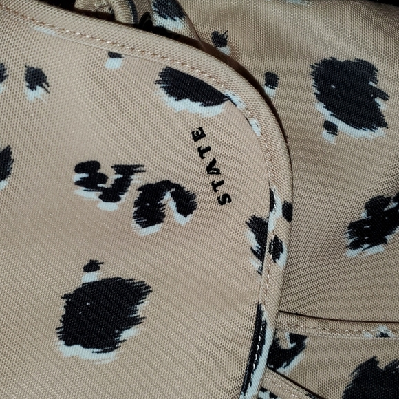 State Backpack - Picture 2 of 10